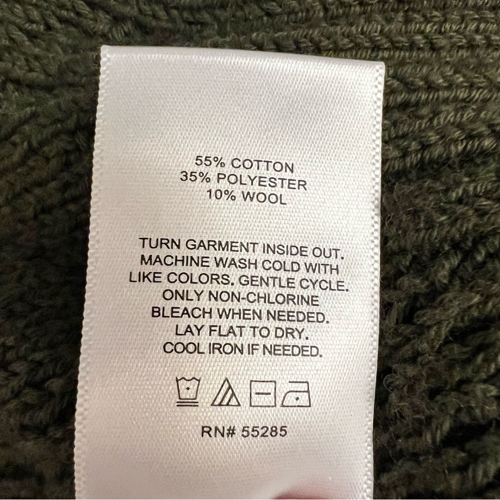 EXPRESS Ribbed Crew Neck Sweater-Olive Green - Picture 7 of 7